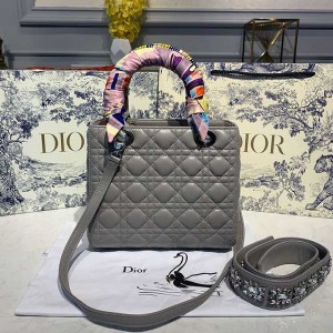 Christian Dior Lady Dior Bag 24cm Silver Hardware with Embellished Bag Strap Lambskin Leather Spring/Summer 2020 Collection - Image 3