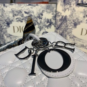 Christian Dior Lady Dior Bag 24cm Silver Hardware with Embellished Bag Strap Lambskin Leather Spring/Summer 2020 Collection - Image 4