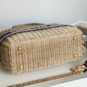 Christian Dior Lady Dior Bag 28cm M0565 Blue Dior Oblique Jacquard Embroidery Canvas Fall/Winter 2022 Collection - Image 4