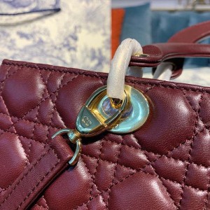 Christian Dior Lady Dior Bag 32cm Gold Hardware Lambskin Leather Spring/Summer 2020 Collection - Image 5