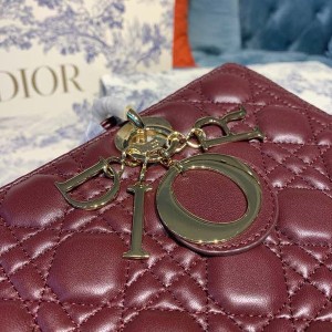 Christian Dior Lady Dior Bag 32cm Gold Hardware Lambskin Leather Spring/Summer 2020 Collection - Image 6