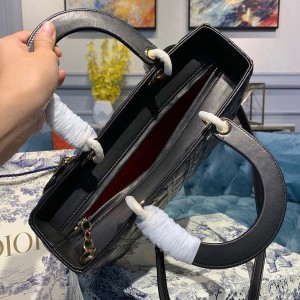 Christian Dior Lady Dior Bag 32cm Gold Hardware Lambskin Leather Spring/Summer 2020 Collection - Image 9