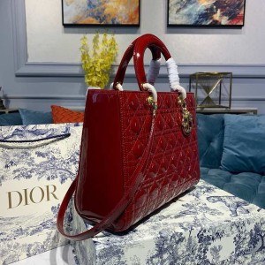Christian Dior Lady Dior Bag 32cm Gold Hardware Patent Leather Spring/Summer 2020 Collection - Image 4