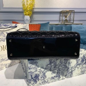 Christian Dior Lady Dior Bag 32cm Gold Hardware Patent Leather Spring/Summer 2020 Collection - Image 4