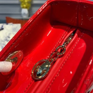 Christian Dior Lady Dior Bag 32cm Gold Hardware Patent Leather Spring/Summer 2020 Collection - Image 6
