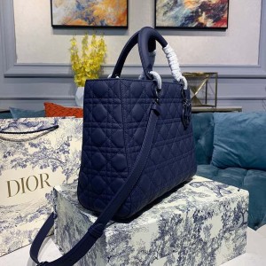 Christian Dior Lady Dior Bag 32cm Matte Hardware Lambskin Leather Spring/Summer 2020 Collection - Image 3