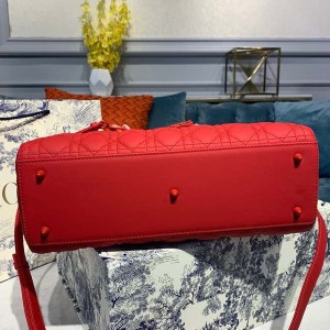 Christian Dior Lady Dior Bag 32cm Matte Hardware Lambskin Leather Spring/Summer 2020 Collection - Image 4