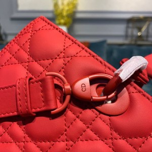 Christian Dior Lady Dior Bag 32cm Matte Hardware Lambskin Leather Spring/Summer 2020 Collection - Image 5