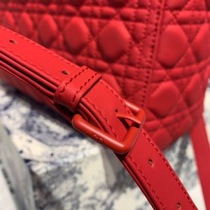 Christian Dior Lady Dior Bag 32cm Matte Hardware Lambskin Leather Spring/Summer 2020 Collection - Image 6