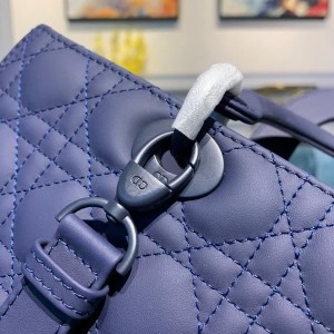 Christian Dior Lady Dior Bag 32cm Matte Hardware Lambskin Leather Spring/Summer 2020 Collection - Image 7