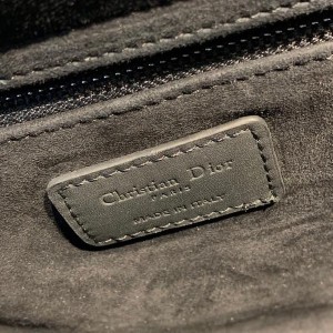 Christian Dior Lady Dior Bag 32cm Matte Hardware Lambskin Leather Spring/Summer 2020 Collection - Image 8