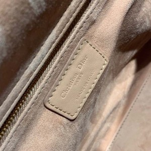 Christian Dior Lady Dior Bag 32cm Matte Hardware Lambskin Leather Spring/Summer 2020 Collection - Image 9