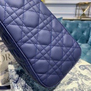 Christian Dior Lady Dior Bag 32cm Matte Hardware Lambskin Leather Spring/Summer 2020 Collection - Image 10