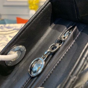 Christian Dior Lady Dior Bag 32cm Silver Hardware Lambskin Leather Spring/Summer 2020 Collection - Image 9