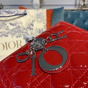 Christian Dior Lady Dior Bag 32cm Silver Hardware Patent Leather Spring/Summer 2020 Collection - Image 9