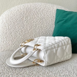 Christian Dior Lady Dior Bag Medium 24cm Gold Hardware Macrocannage Technical Fabric/Calfskin Leather Spring/Summer 2022 Collection - Image 6