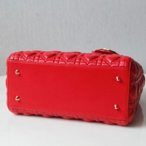 Christian Dior Lady Dior Dioramour Bag 24cm with Lacquer Hardware Lambskin Leather Fall/Winter 2021 Collection - Image 8