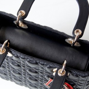 Christian Dior Lady Dior Dioramour Bag 24cm with Lacquer Hardware Lambskin Leather Fall/Winter 2021 Collection - Image 9