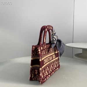 Christian Dior Mini Book Tote Bag 22cm M928 Oblique Embroidered Canvas Fall/Winter 2022 Collection - Image 3