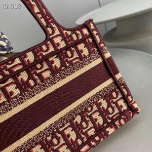 Christian Dior Mini Book Tote Bag 22cm M928 Oblique Embroidered Canvas Fall/Winter 2022 Collection - Image 5