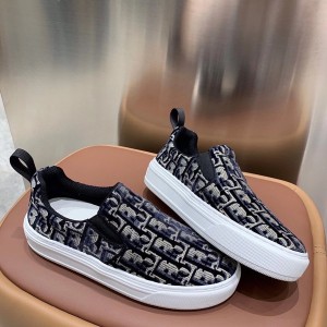 Christian Dior Solar Slip On Sneakers Calfskin Leather Fall/Winter 2020 Collection - Image 6