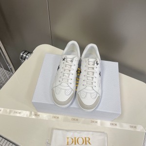 Christian Dior Star Sneakers Suede/Calfskin Leather Spring/Summer 2022 Collection - Image 9