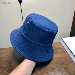 Christian Dior Vintage Oblique Reversible Bucket Hat Spring/Summer 2020 Collection - Image 4