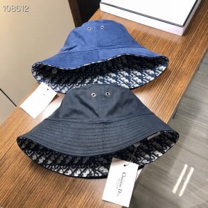 Christian Dior Vintage Oblique Reversible Bucket Hat Spring/Summer 2020 Collection - Image 9