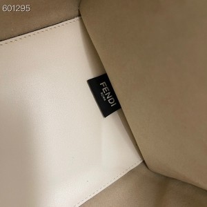 Fendi Sunshine Shopper Tote Bag 35cm Calfskin Leather Fall/Winter 2021 Collection - Image 5