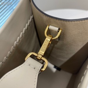 Fendi Sunshine Shopper Tote Bag 35cm Calfskin Leather Fall/Winter 2021 Collection - Image 7