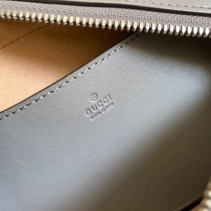 Gucci GG Marmont Small Matelassé Shoulder Bag 24cm 447632 Matelassé Calfskin Leather Spring/Summer 2022 Collection - Image 8