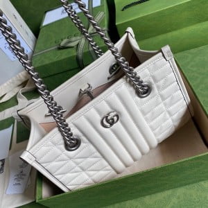 Gucci GG Marmont Tote Bag 26cm 681483 Matelassé Calfskin Leather Spring/Summer 2022 Collection - Image 4