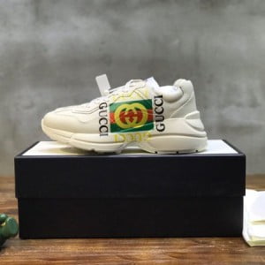 Size *