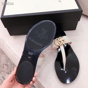 Gucci GG Thong Sandals Calfskin Leather Fall/Winter 2021 Collection - Image 7