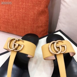 Gucci GG Thong Sandals Calfskin Leather Fall/Winter 2021 Collection - Image 9