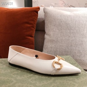 Gucci Horsebit Chain Loafer Calfskin Leather Spring/Summer 2021 Collection - Image 8