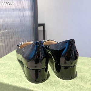 Gucci Horsebit Chain Pumps Calfskin Leather Fall/Winter 2021 Collection - Image 8