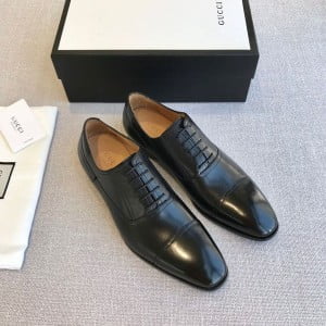 Gucci Lace Up Mens Dress Shoes Calfskin Leather Spring/Summer 2020 Collection - Image 3