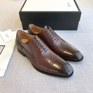 Gucci Lace Up Mens Dress Shoes Calfskin Leather Spring/Summer 2020 Collection - Image 4