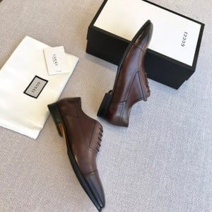 Gucci Lace Up Mens Dress Shoes Calfskin Leather Spring/Summer 2020 Collection - Image 5