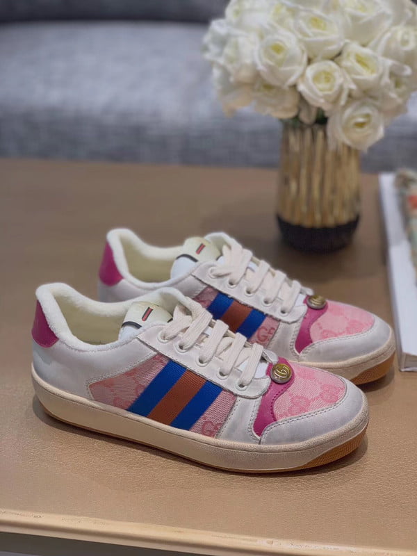 Size *