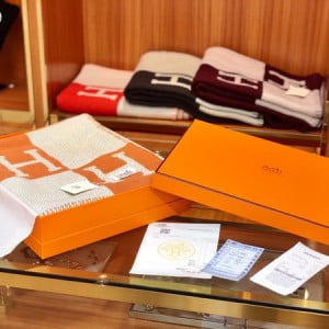 Hermes Avalon Signature H Wool Throw Blanket - Image 3
