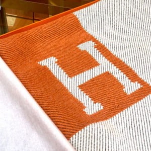 Hermes Avalon Signature H Wool Throw Blanket - Image 6