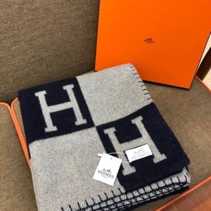 Hermes Avalon Signature H Wool Throw Blanket - Image 7