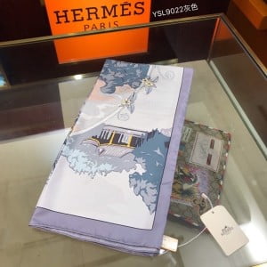Hermes House Shawl Scarf 90cm Fall/Winter 2020 Collection - Image 9