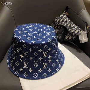 Louis Vuitton Canvas Bucket Hat Spring/Summer 2020 Collection - Image 3
