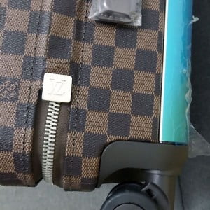 Louis Vuitton Horizon 55 Luggage Trolley Damier Ebene Canvas Fall/Winter 2022 Collection N23304 - Image 4