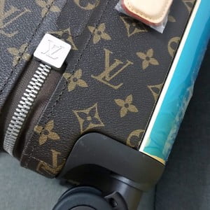 Louis Vuitton Horizon 55 Luggage Trolley Monogram Canvas Fall/Winter 2022 Collection M23203 - Image 7