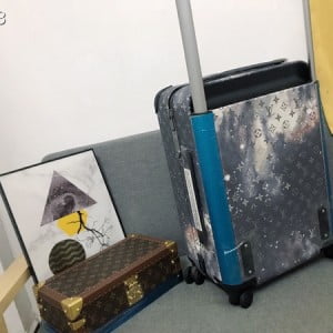 Louis Vuitton Horizon 55 Luggage Trolley Monogram Galaxy Canvas Fall/Winter 2022 Collection M44179 - Image 3