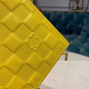Louis Vuitton Passport Cover 14cm Damier Infini Canvas Spring/Summer 2019 Collection N60181 - Image 6